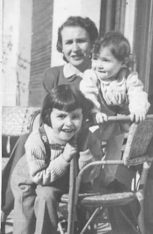 Italo Taffa, Gianpaola e le figlie nel 1971